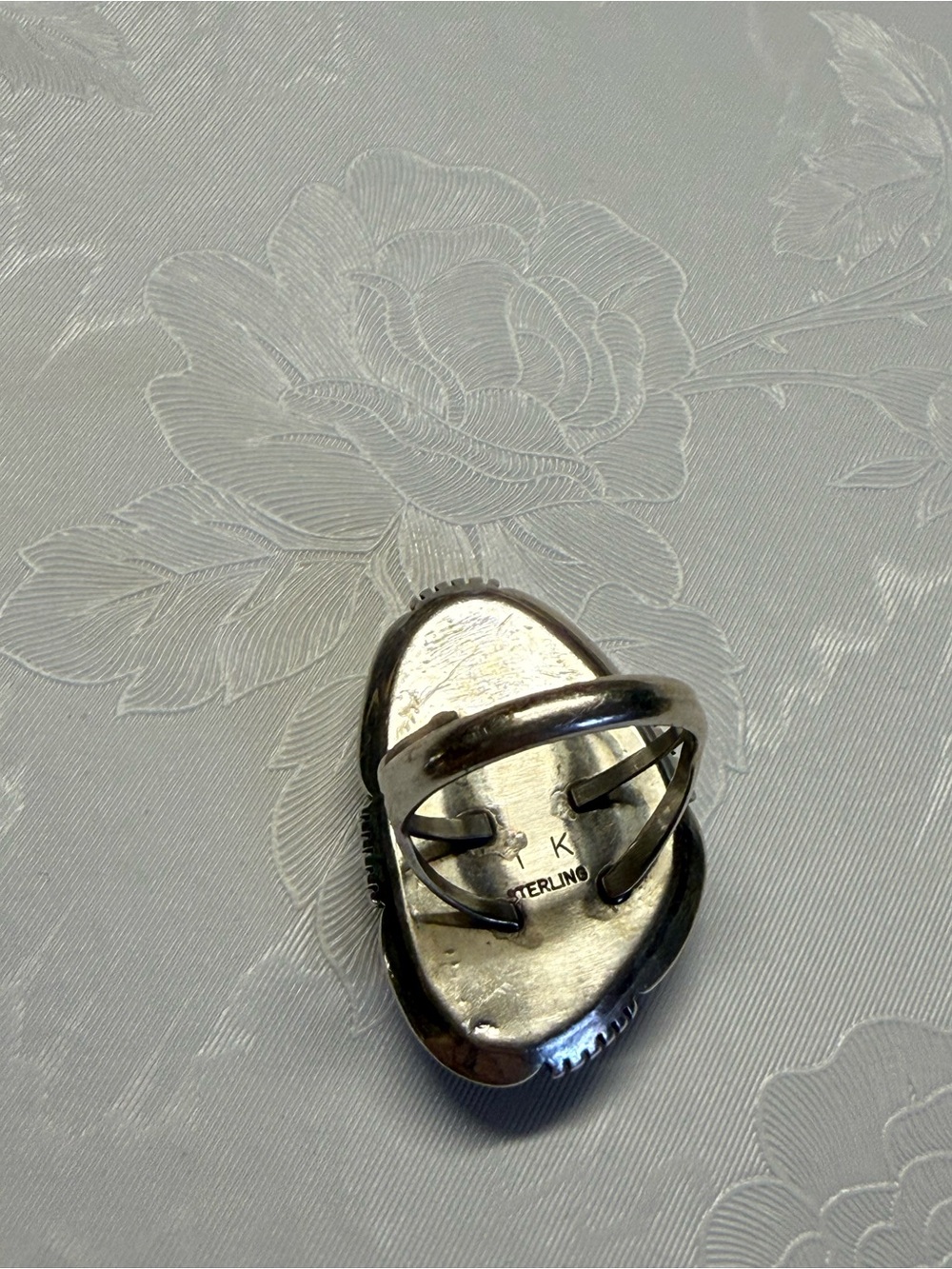 Size 8 Sterling Silver Spiny Oyster Ring - Picture 2 of 4